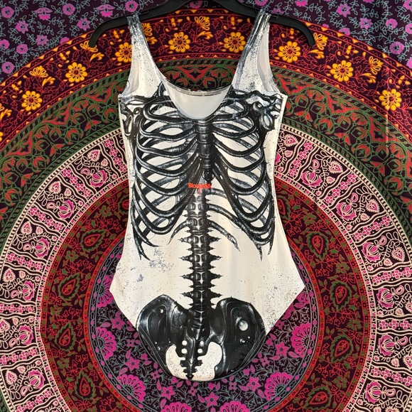 Mechanical White Ribs Swimsuit- Blackmilk Clothing- Size Small - Picture 2 of 7